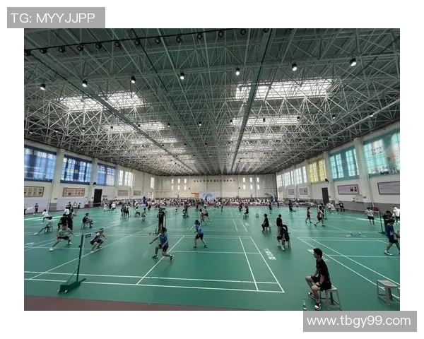 重庆羽毛球队荣登羽毛球节奏排行榜第七名展现出色竞技实力 重庆羽毛球队荣登羽毛球节奏排行榜第七名展现出色竞技实力