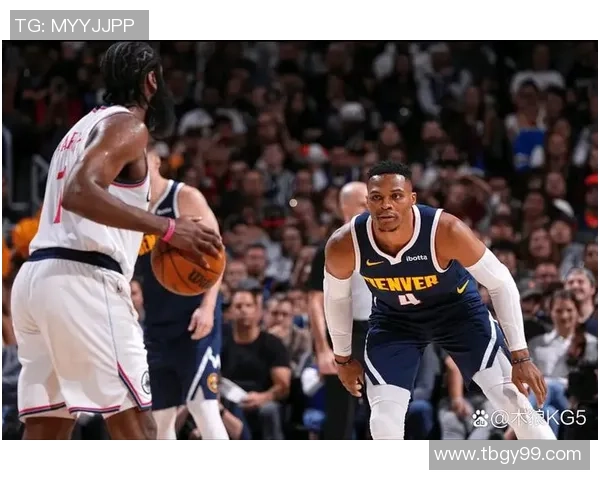 2017年NBA勇士与快船激战回顾精彩瞬间与赛季亮点分析