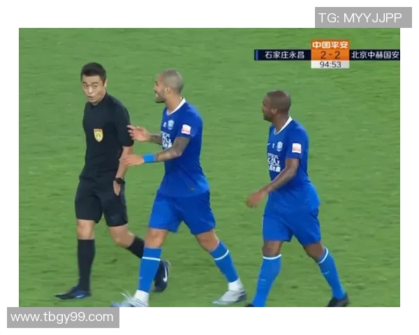 国安与石家庄比赛裁判争议引发热议球迷对判罚尺度表达不满 国安与石家庄比赛裁判争议引发热议球迷对判罚尺度表达不满